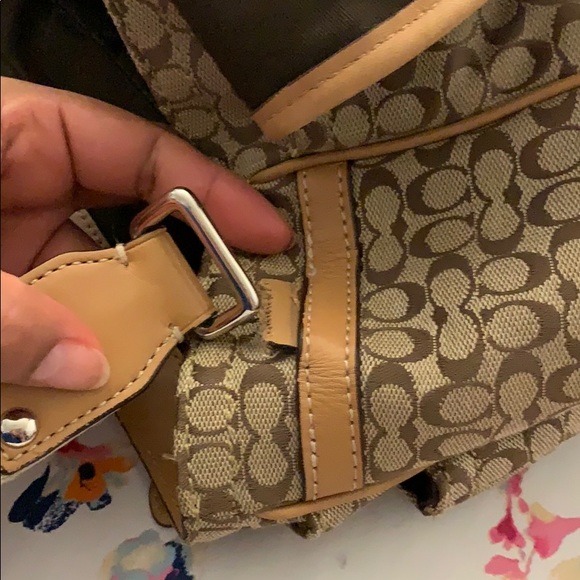 COACH VOYAGER SIGNATURE CANVAS F70183 Size: LARGE - Picture 7 of 7